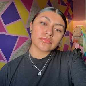 Meet your Posher, Salma